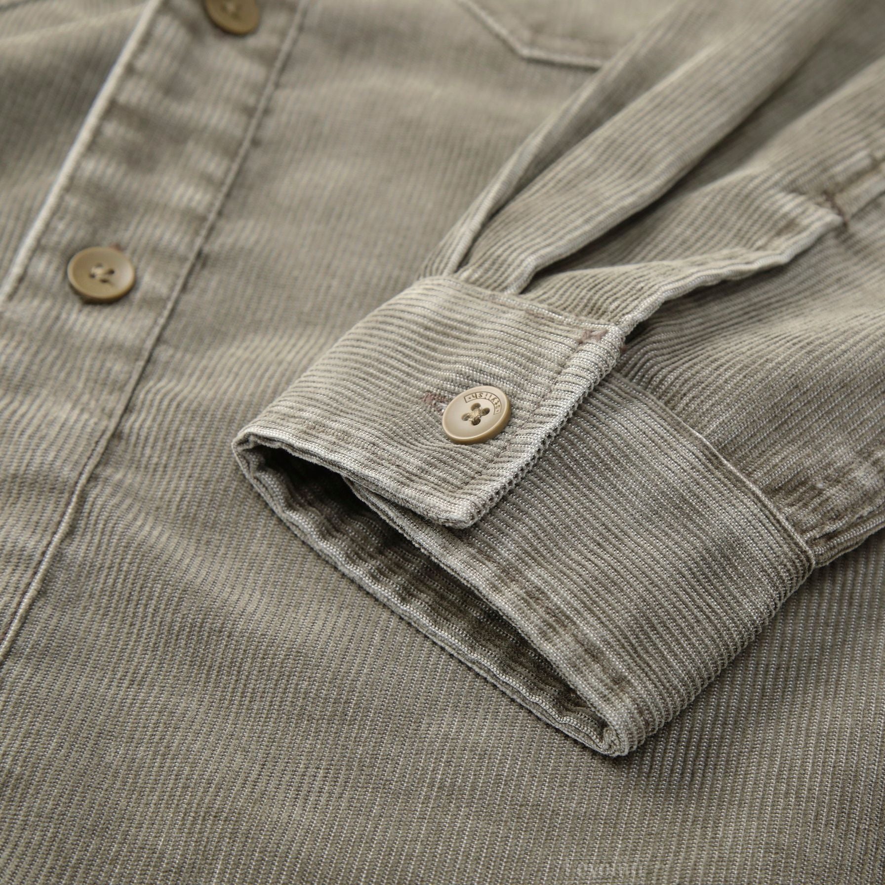 Men's Garrett Green Long Sleeve Corduroy Button Up Overshirt